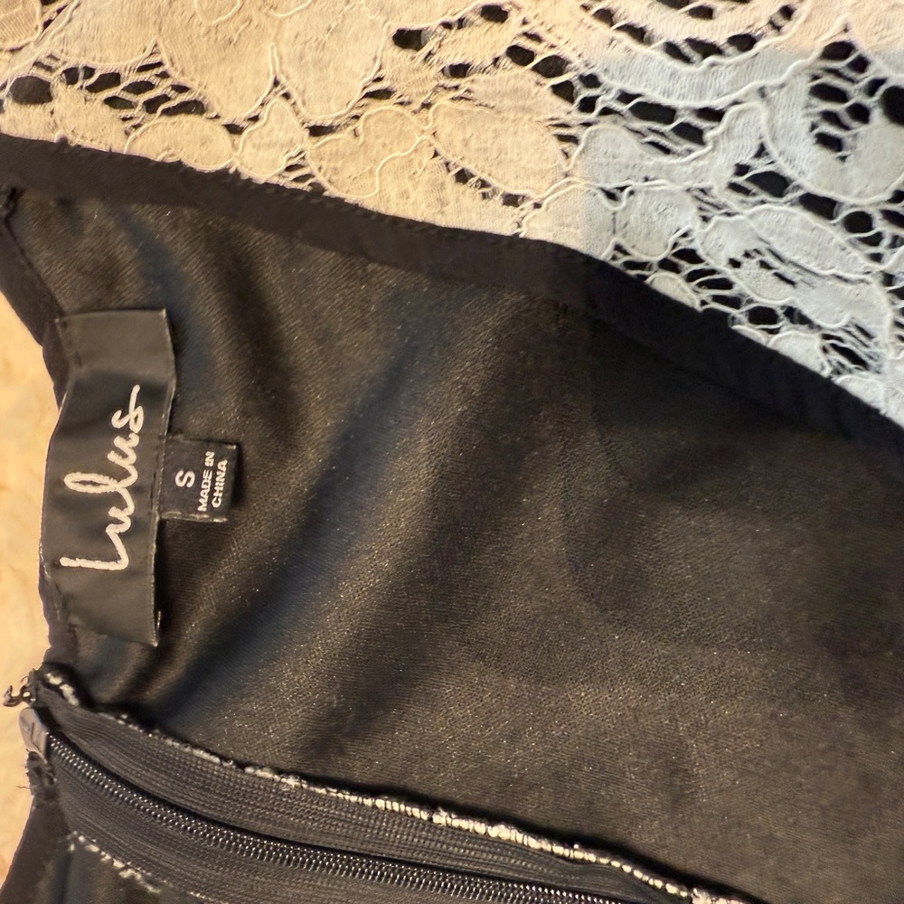 Lulu's Black and White Lace Dress -Small - Picture 12 of 16